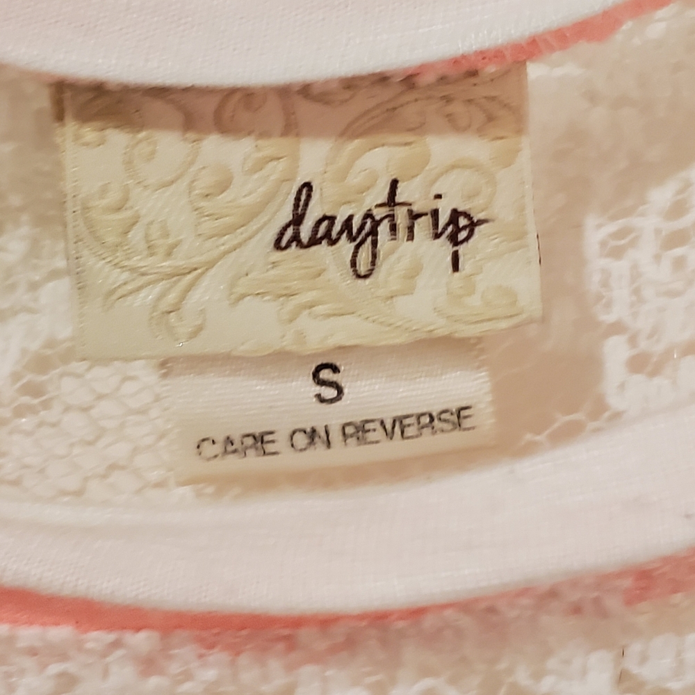 Top - Picture 2 of 2